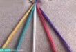 آموزش بافت دستبند با کاموا ساده با دست در خانه با رنگ های مختلف